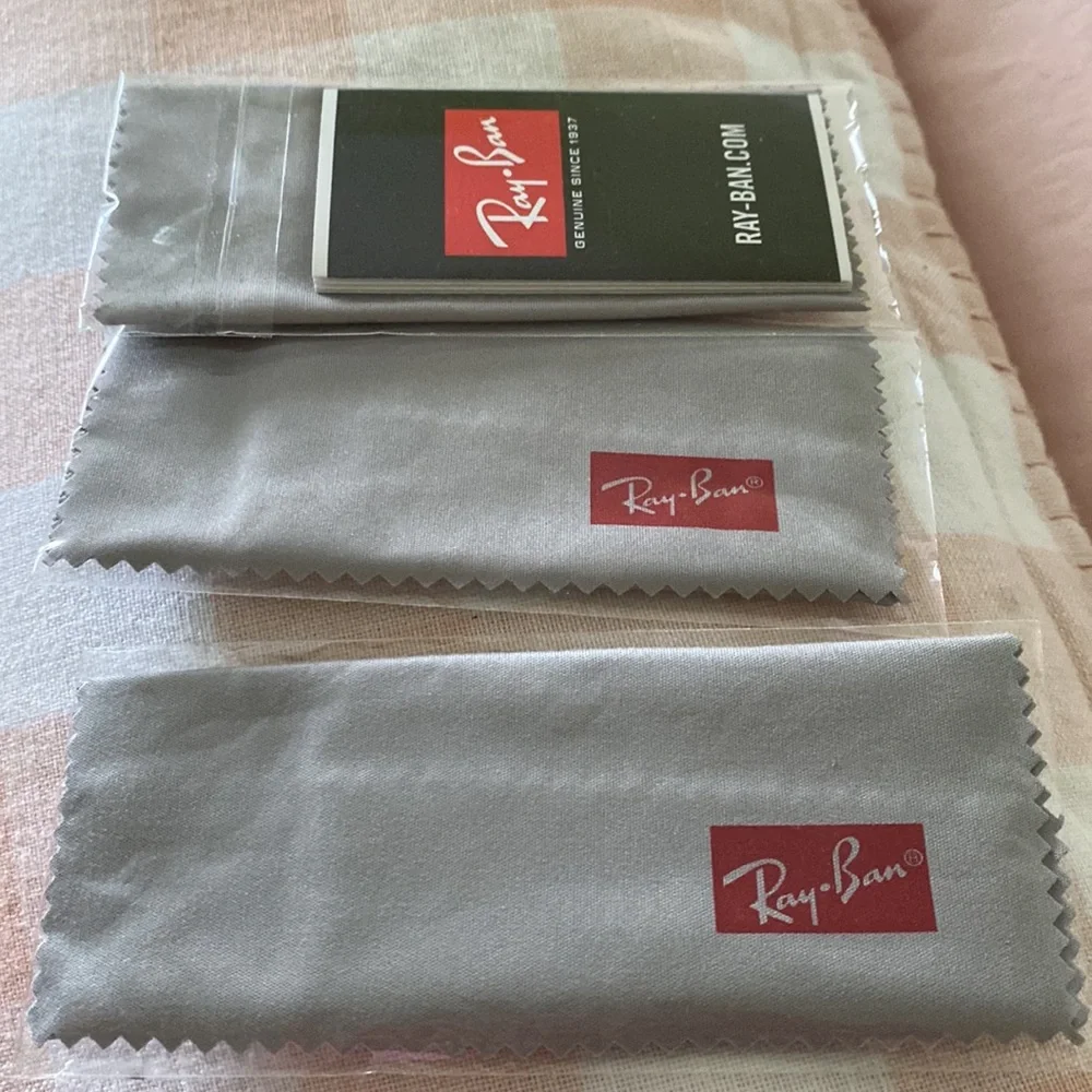 RayBan Glasses Case - Picture 4 of 4